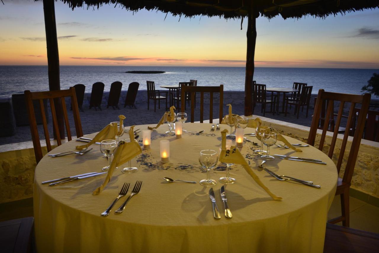Salary Bay Hotel Tsifota ภายนอก รูปภาพ